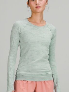 Lululemon Swiftly Tech 2.0